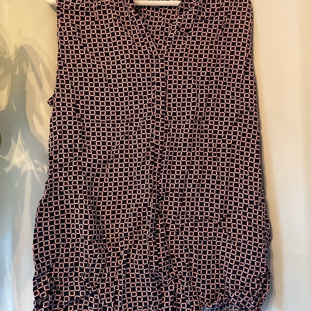 Nicole Miller Black and Pink Patterned Blouse